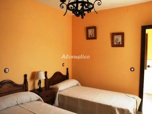 CASA RURAL LAS FÁBULAS en PEDRO BERNARDO — miniatura 17