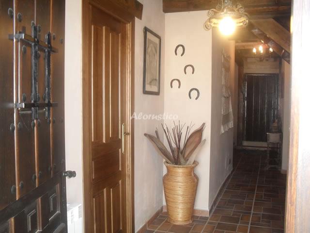 LA CASA DEL ABUELO SIMÓN en FUENTE EL SAUZ — foto 2