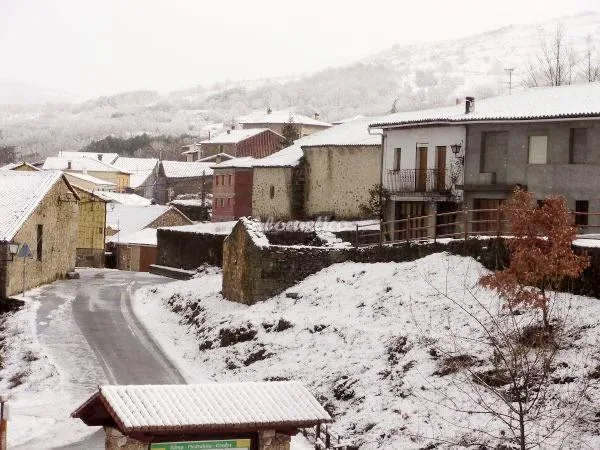 LA CASITA DEL BARRIO EN GREDOS en GIL GARCÍA — miniatura 9