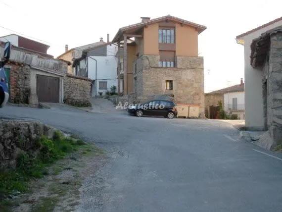 LA CASITA DEL BARRIO EN GREDOS en GIL GARCÍA — foto 2