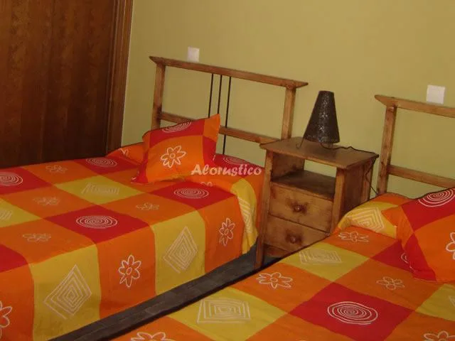 CASA TRINI en VILLANUEVA DE ÁVILA — miniatura 10