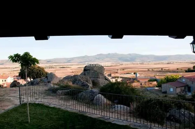 ENTRE PIEDRAS en MUÑOPEPE — miniatura 10