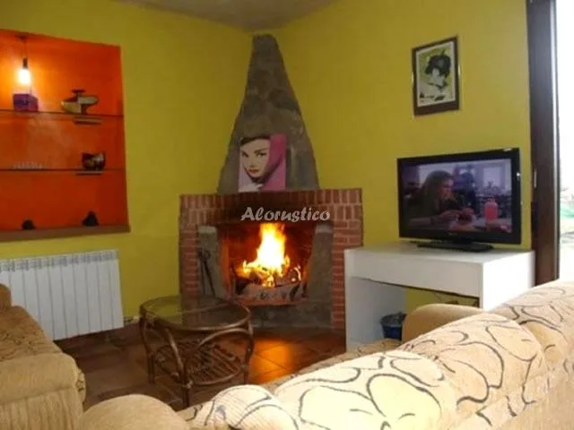 CASA EL NIDO en LA SERRADA — foto 2