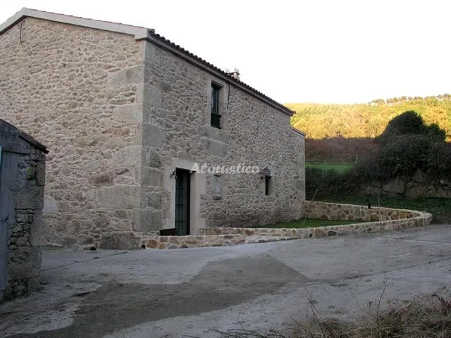 Casa Cuño en Cuño — foto 1 de 15