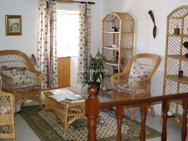 CASA DO AMEIXEIRO ABAJO en CARNOTA — miniatura 8