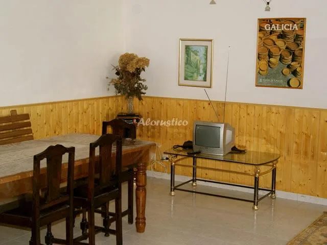 CASA DO AMEIXEIRO ABAJO en CARNOTA — miniatura 4