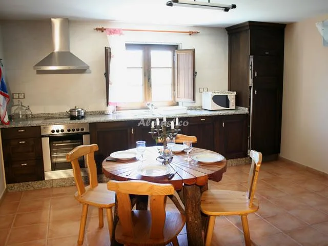 CASITA DEL HÓRREO en VISEU — miniatura 6
