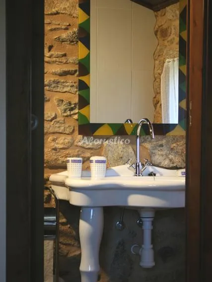 CASITA DEL HÓRREO en VISEU — miniatura 13