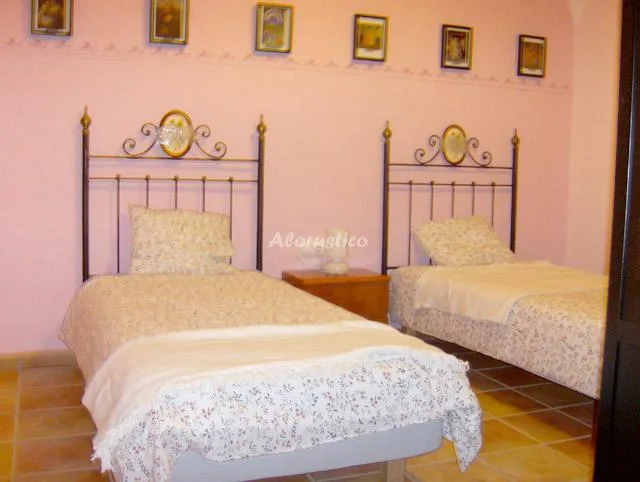 CASA SERENA en CAMPANARIO — miniatura 4