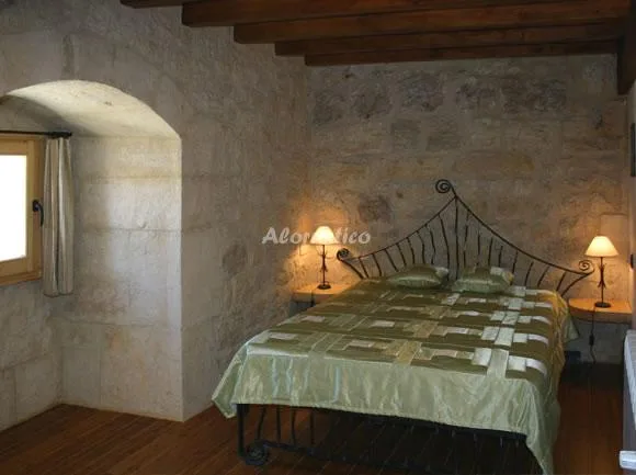 TORRE SAN MARTÍN--APTO OBISPO en QUINTANA DE VALDIVIELSO — foto 2