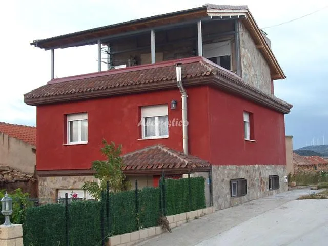 Alojamiento turístico CASA JUAN en REVILLALCÓN · BURGOS