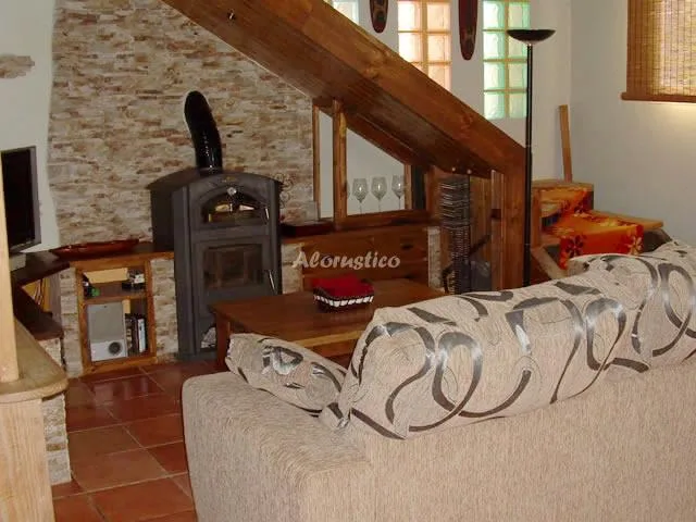 CASA JUAN en REVILLALCÓN — miniatura 4