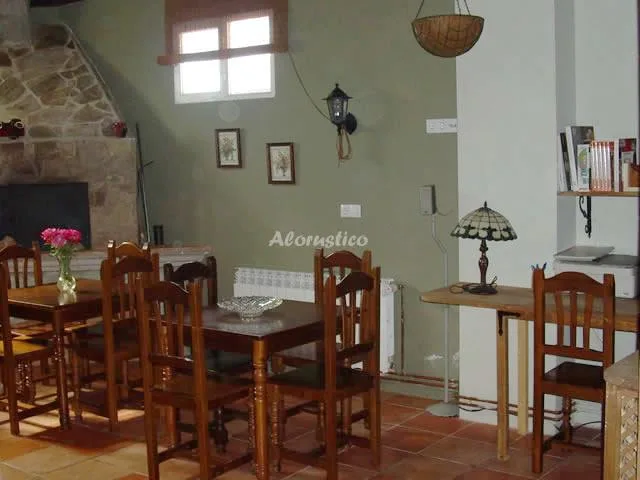 CASA JUAN en REVILLALCÓN — miniatura 7