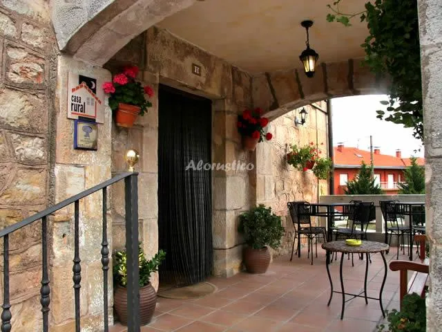 LA CASA DEL MÉDICO en HONTORIA DEL PINAR — foto 2