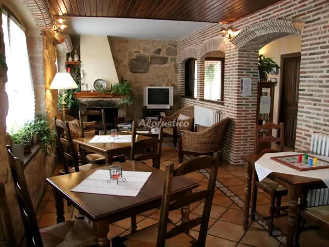 LA CASA DEL MÉDICO en HONTORIA DEL PINAR — miniatura 13