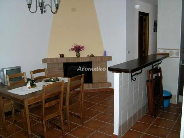 ALOJAMIENTO LOS ALMENDROS 1 en BENAOCAZ — miniatura 13