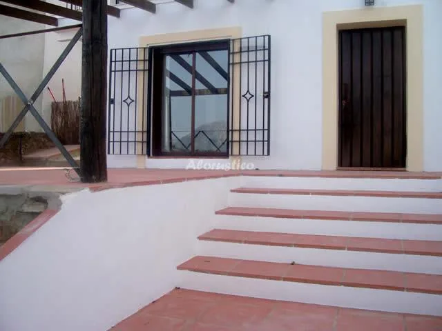 CASA ALMAJAR en PRADO DEL REY — foto 2