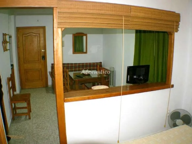 APARTAMENTO BAJO A en CONIL DE LA FRONTERA — foto 2