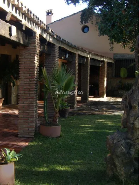 CORTIJO EL MESONERO en JIMENA DE LA FRONTERA — miniatura 6