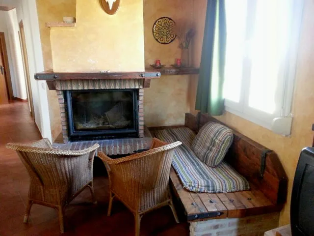 Alojamiento turístico CASA AZAHAR en ZAHARA DE LA SIERRA · CÁDIZ