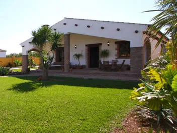 Alojamiento turístico CASA GARCIA CAMACHO en CONIL DE LA FRONTERA · CÁDIZ