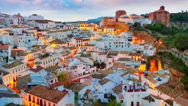 RURAL LAS BODEGAS - CASA ALOE en SETENIL DE LAS BODEGAS — miniatura 7