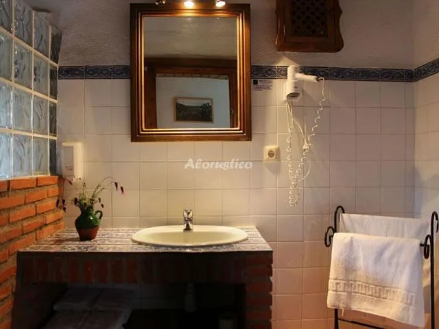 EL JINIEBRO-CASA EL TINAO en VALENCIA DE ALCÁNTARA — miniatura 9