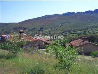 EL JINIEBRO-LA CASA en VALENCIA DE ALCÁNTARA-LORENA — foto 2