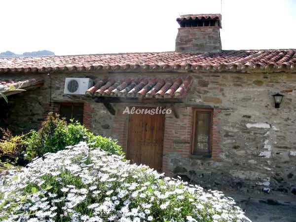 EL JINIEBRO-LA CASA en VALENCIA DE ALCÁNTARA-LORENA — foto 3
