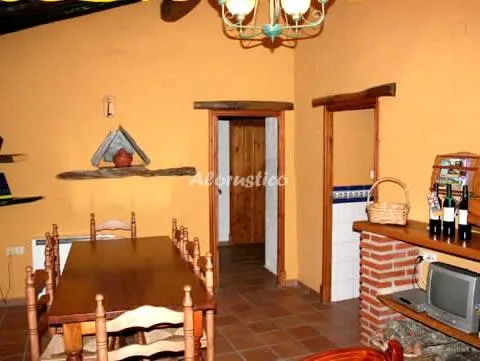 EL JINIEBRO-LA CASA en VALENCIA DE ALCÁNTARA-LORENA — miniatura 17