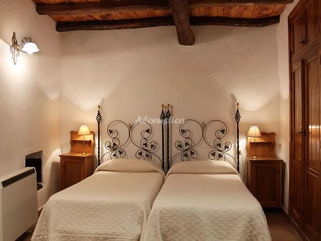 EL JINIEBRO-CASA JINIEBRO en VALENCIA DE ALCÁNTARA — miniatura 16