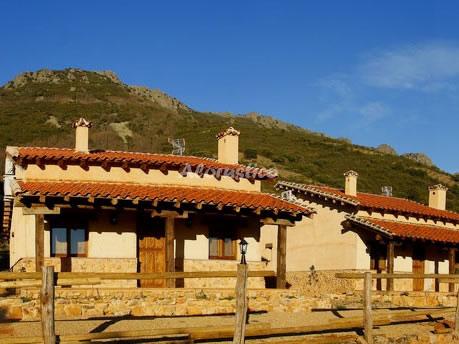 Alojamiento turístico EN PLENA SIERRA en ALÍA (LA CALERA), CÁCERES