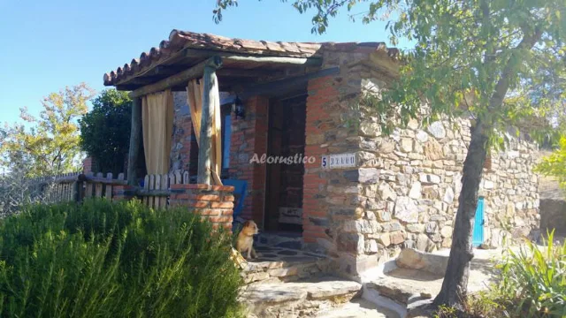 EL JINIEBRO - CABAÑA POLEO en VALENCIA DE ALCÁNTARA — miniatura 6