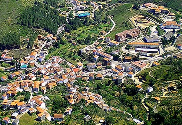 APARTAMENTO RURAL EL PERAL en CAMINOMORISCO — foto 3