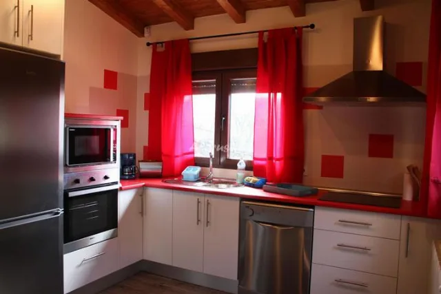 APARTAMENTO RURAL EL PERAL en CAMINOMORISCO — miniatura 16