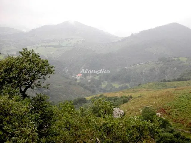 APARTAMENTO LA CUADRA I-DERECHA en CAMIJANES — foto 2