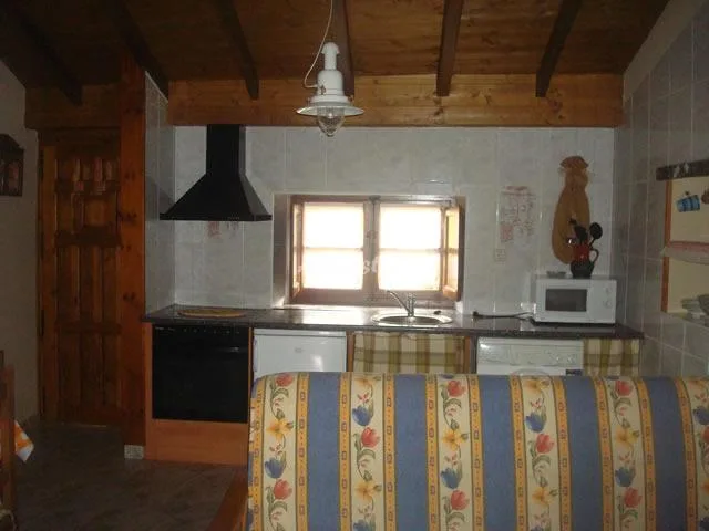APARTAMENTO LA CUADRA I-DERECHA en CAMIJANES — miniatura 19