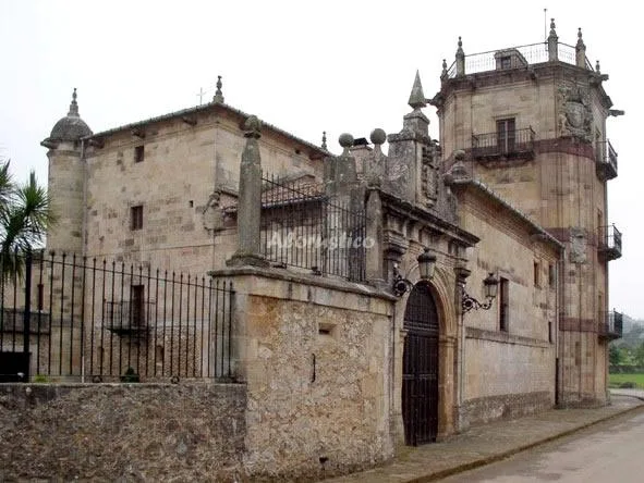 CASA LINDELAGUA en PÁMANES — miniatura 12