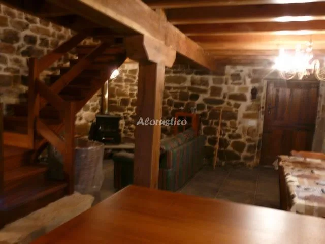 LA CABAÑA PASIEGA en CAMPILLO-SELAYA — miniatura 5