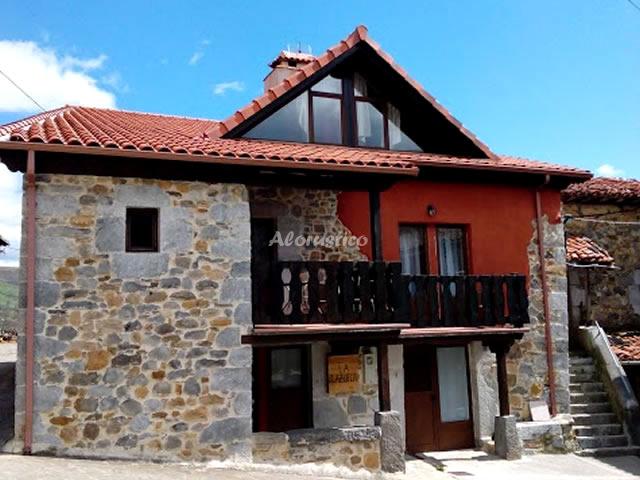 Alojamiento turístico APTO LA PLAZUELA II en QUINTANA, CANTABRIA
