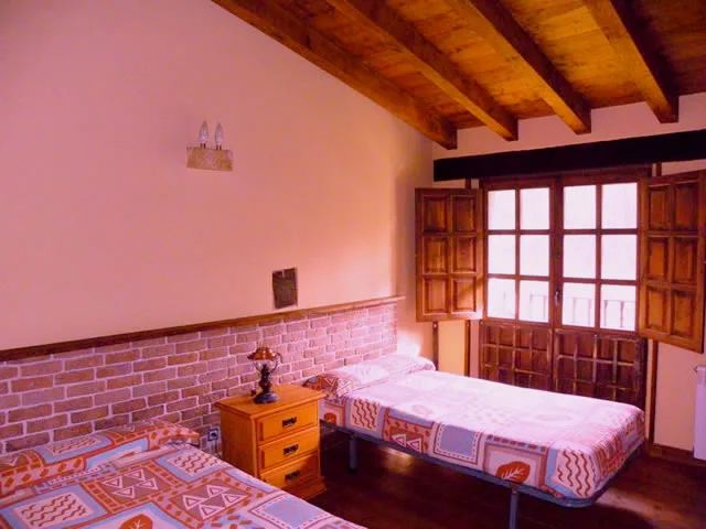 VALLE DE UR--CASA 3 PERS en ENTRAMBASAGUAS — miniatura 22
