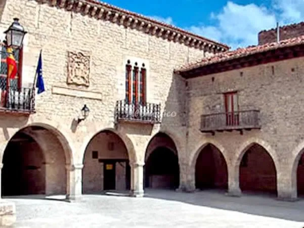CASA DEL LLANO en OLOCAU DEL REY — miniatura 4