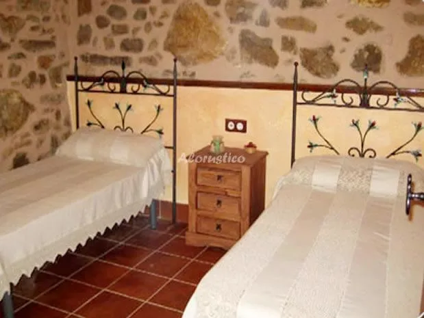 CASA DEL LLANO en OLOCAU DEL REY — miniatura 11