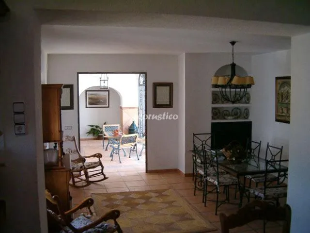 CASA RURAL HUERTA LOS NARANJOS en FUENCUBIERTA — miniatura 9
