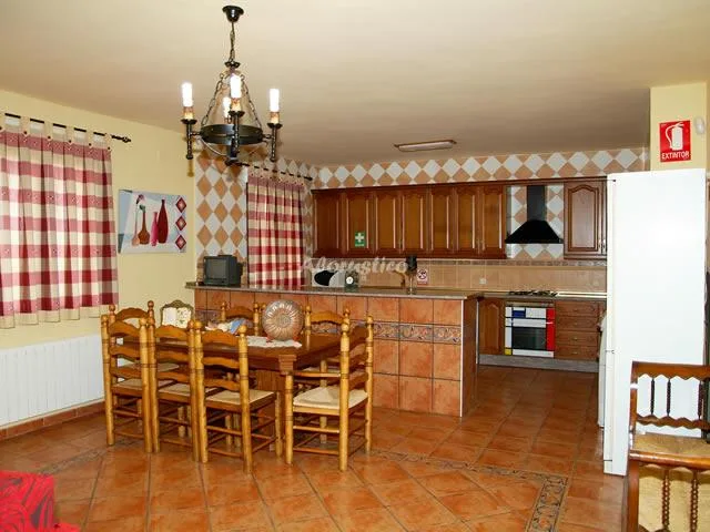Alojamiento turístico LA CASITA en VILLANUEVA DE LA JARA · CUENCA