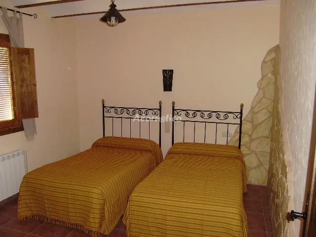 CASA DEL HORTELANO INFERIOR en VILLANUEVA DE LA JARA — miniatura 4