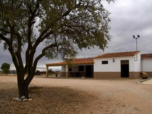 CASA RURAL ZUMACARES en SAN CLEMENTE — miniatura 11