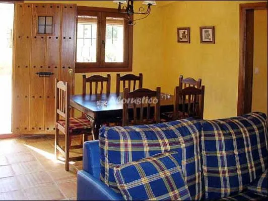 CIPRÉS en HUETOR SANTILLAN — foto 3