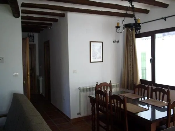 APARTAMENTO FRESNO en BÉRCHULES — miniatura 8