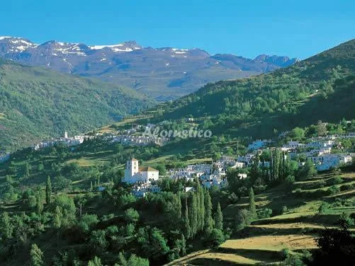 Alojamiento turístico CASA MAGIE en BUBIÓN · GRANADA